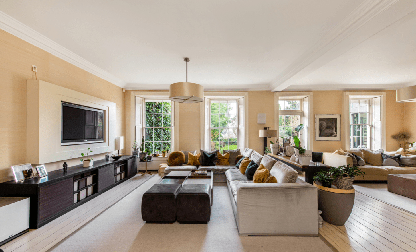 12 home staging tips to speed up your house sale