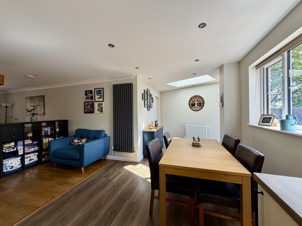 kitchen dining 1