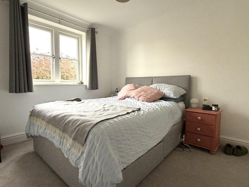 bed 1.JPG