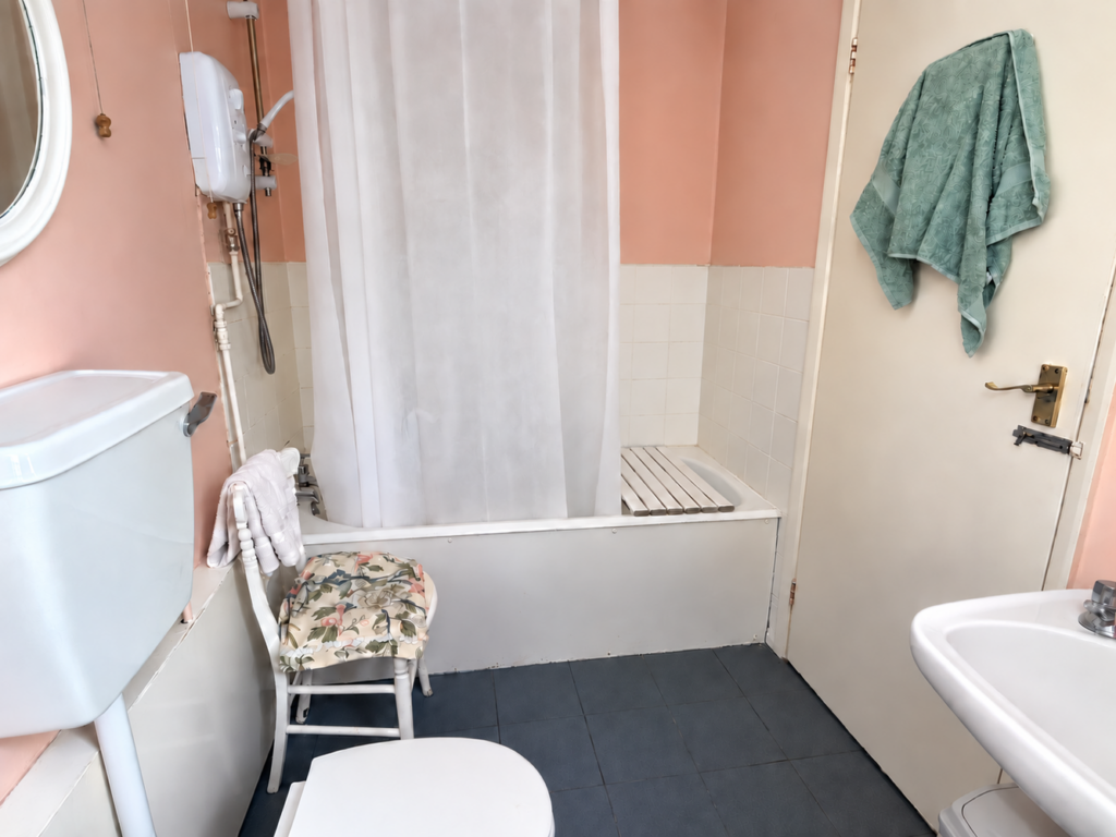 Bathroom1