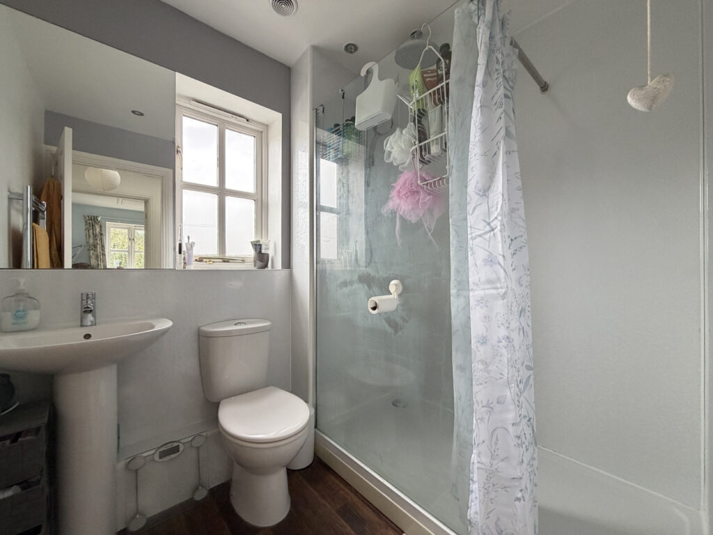 Bathroom.jpeg