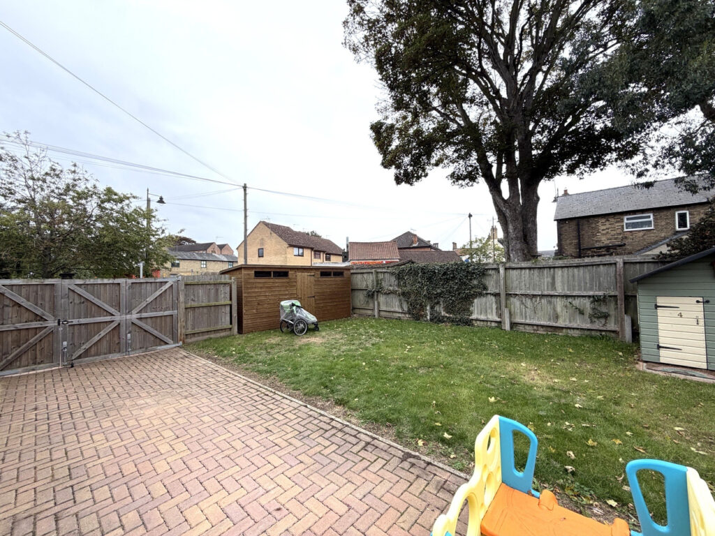 Garden 2.jpeg
