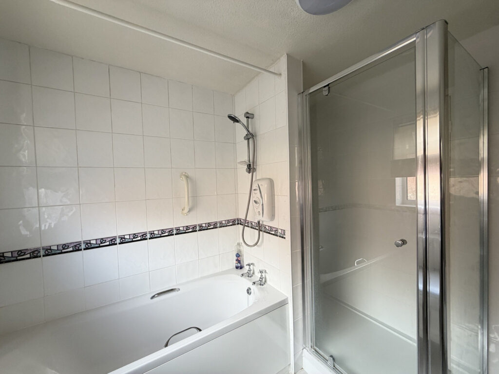 bathroom2
