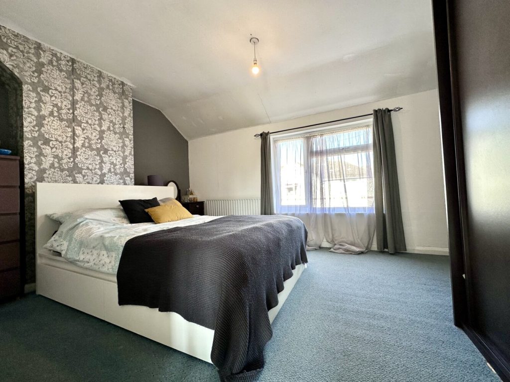 Bed 1