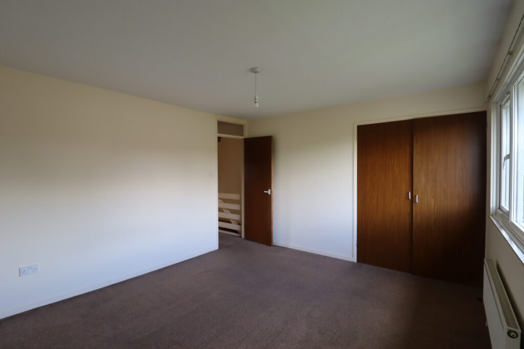 listing_66677_0010_c5c4b1e6.jpg