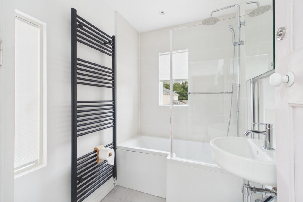 16_listing_990095_0034_13bc9f34