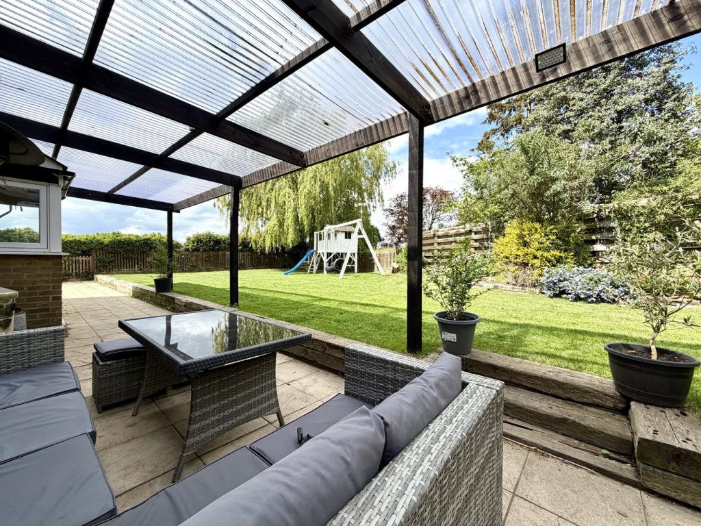 NEW Garden 4