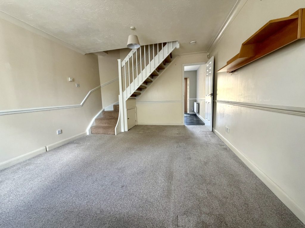 L Room 2